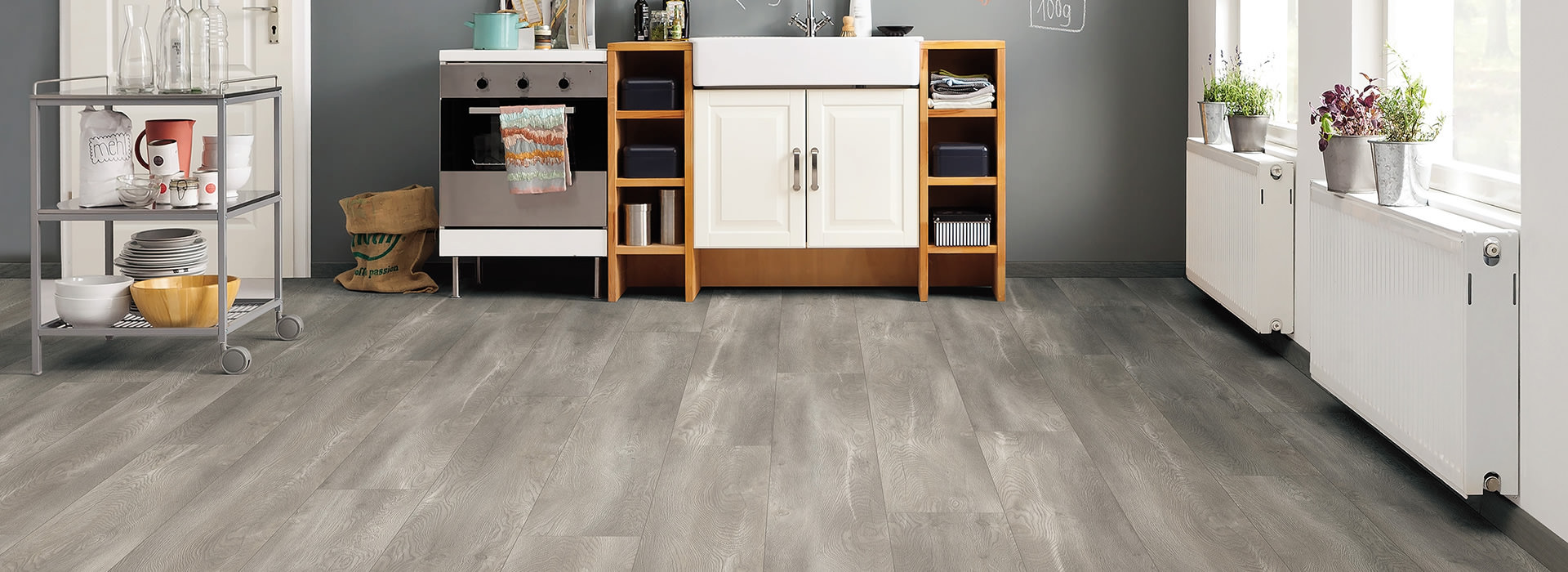 Ламинат Haro Tritty 100 Gran Via 4V Дуб Зебра 535270 фото в интерьере